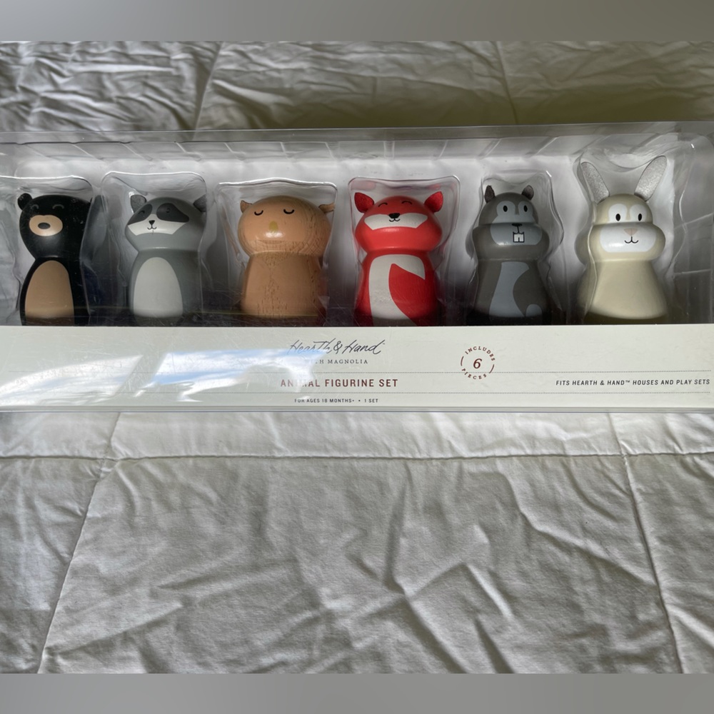 Hearth and Hand by Magnolia Animal Figurine Set!